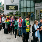 O "Golden Ticket" da Geopolítica: Como a Copa de 2026 Derrubou o Muro dos Vistos Americanos