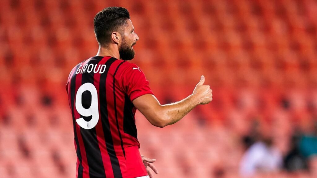 O Herdeiro do Camisa 9: A Ofensiva do Milan nos Gramados Sul-Americanos para Substituir Giroud
