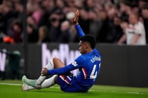 O Estrondo do Metal e do Capital: A Revolução Digital do Powerchair Football e o Fim da Invisibilidade